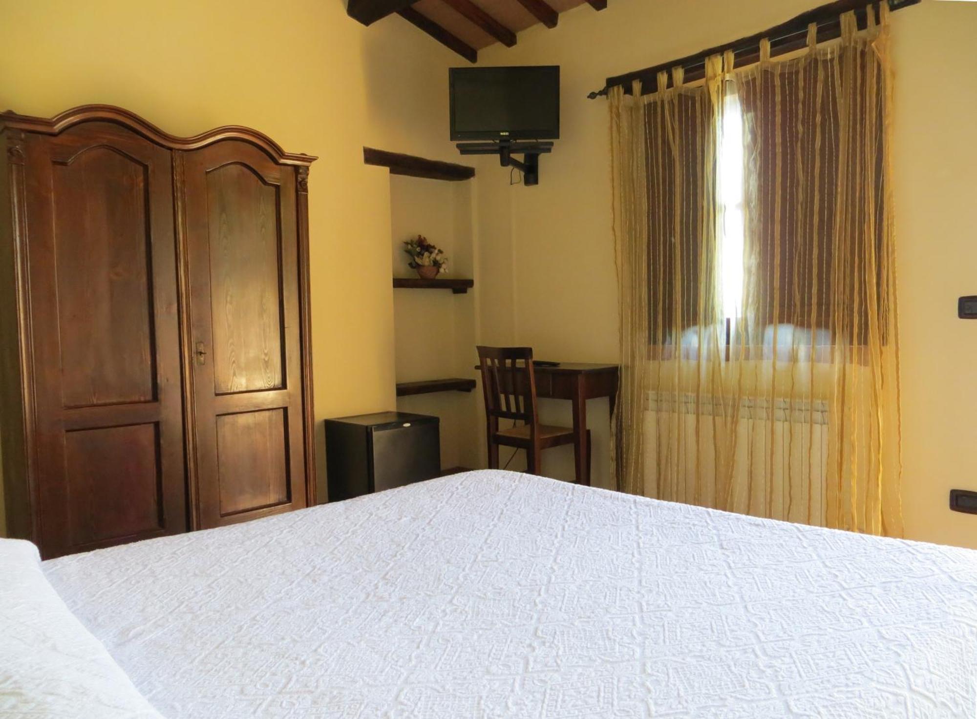 Agriturismo Casale delle Lucrezie Todi Esterno foto