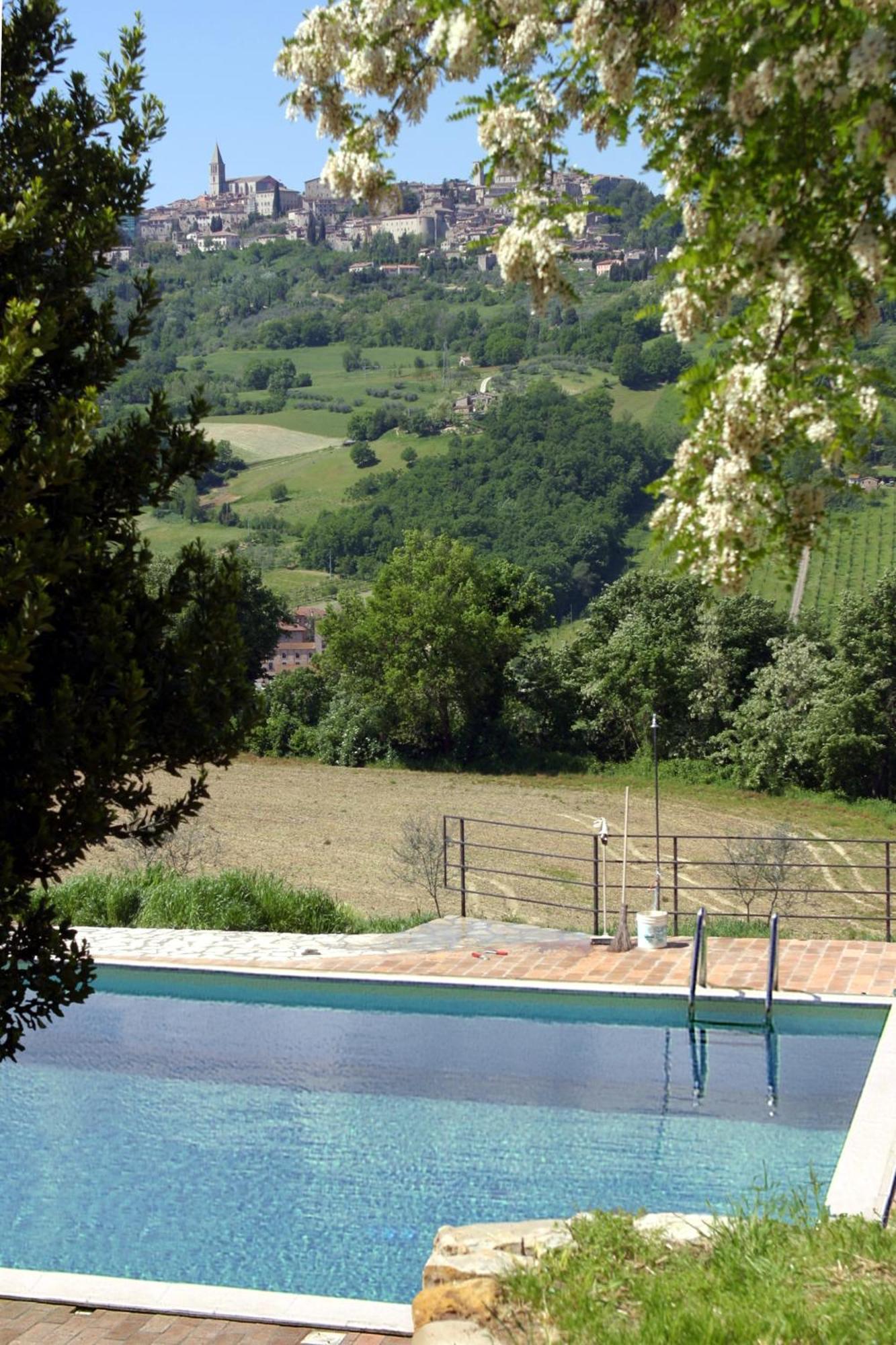 Agriturismo Casale delle Lucrezie Todi Esterno foto